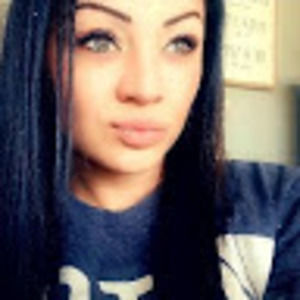 Meet your Posher, Brittni